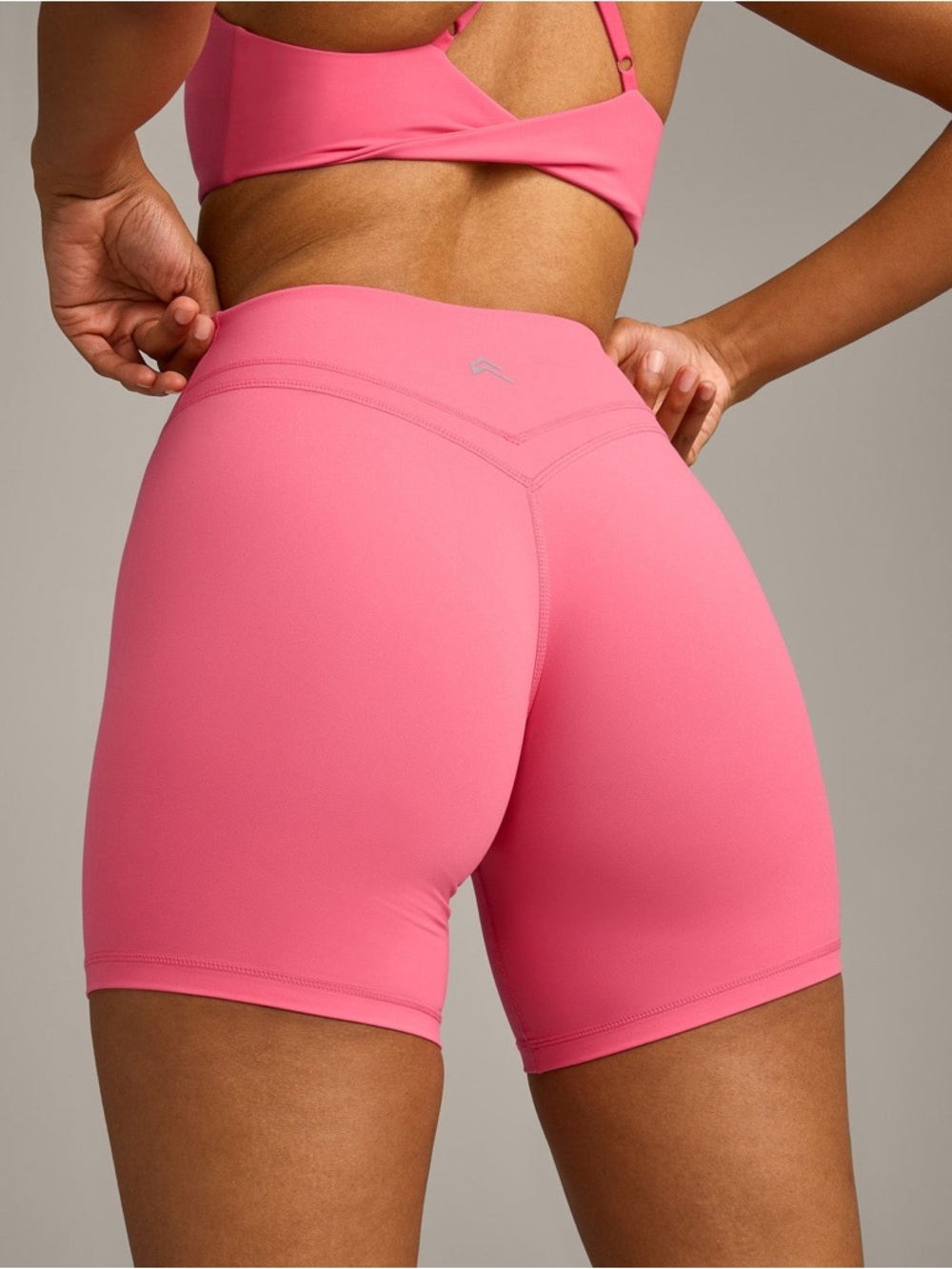 Oner Active Unified Wrap Short w/ Reflective Logo